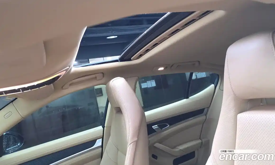 Porsche Panamera 2012 3.6 Автомат в Москве № 183211, фото 9