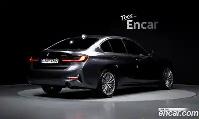 BMW 3-Series 2022 2.0 Автомат в Москве № 192398, миниатюра 11