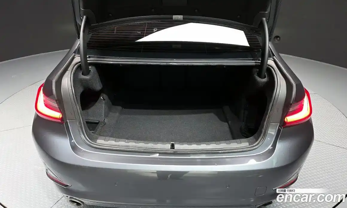 BMW 3-Series 2022 2.0 Автомат в Москве № 192398, фото 14