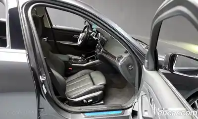 BMW 3-Series 2022 2.0 Автомат в Москве № 192398, миниатюра 10