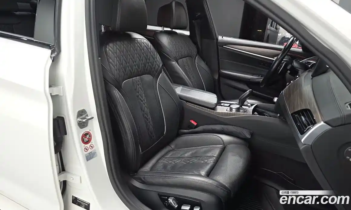 BMW 5-Series 2017 2.0 Автомат в Москве № 192464, фото 20