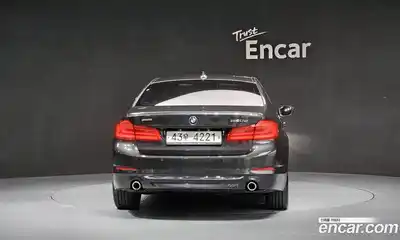 BMW 5-Series 2018 2.0 Автомат в Москве № 192983, миниатюра 4