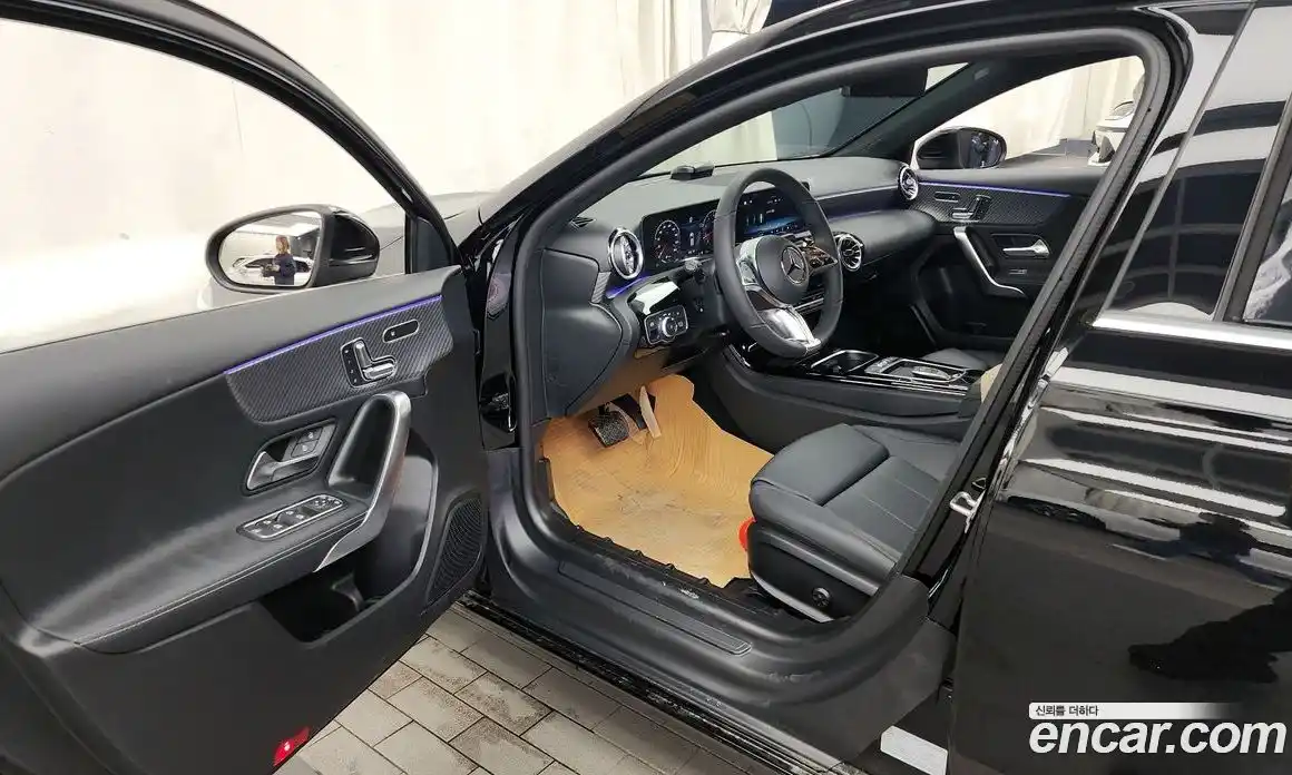 Mercedes-Benz A-Class 2025 2.0 Автомат в Москве № 193628, фото 13