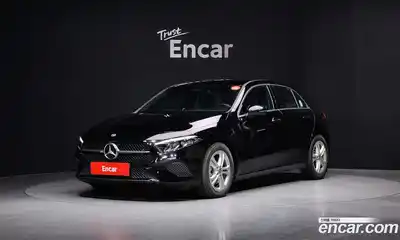 Mercedes-Benz A-Class 2025 2.0 Автомат в Москве № 193628, миниатюра 2