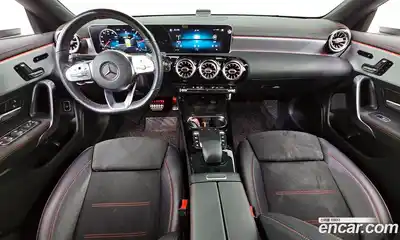 Mercedes-Benz CLA-Class 2020 2.0 Автомат в Москве № 194336, миниатюра 3