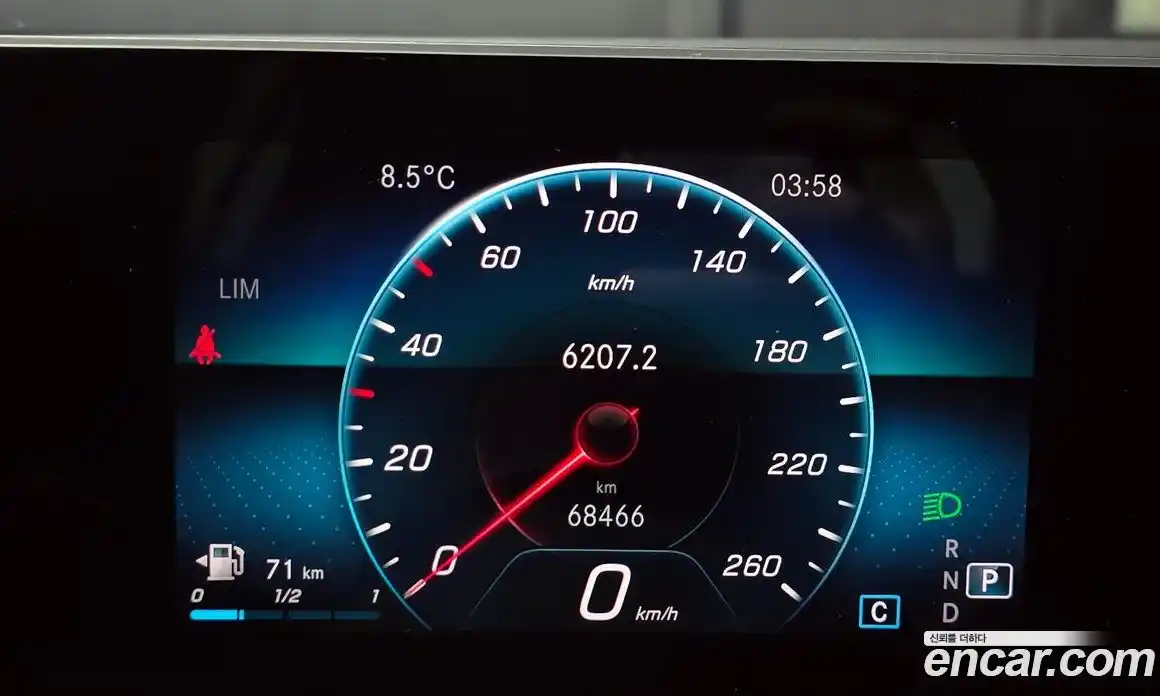 Mercedes-Benz A-Class 2019 2.0 Автомат в Москве № 194473, фото 20