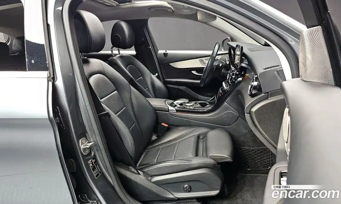 Mercedes-Benz GLC-Class 2018 2.1 Автомат в Москве № 195166, фото 14