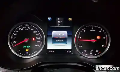 Mercedes-Benz GLC-Class 2018 2.1 Автомат в Москве № 195166, миниатюра 2