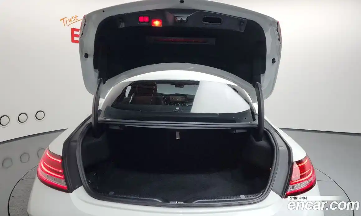 Mercedes-Benz C-Class 2019 1.9 Автомат в Москве № 195256, фото 17