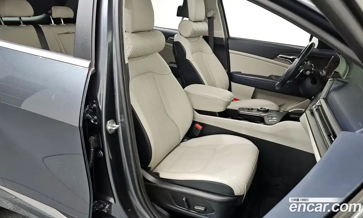 Kia Sportage 2022 1.6 Автомат в Москве № 19572, фото 3