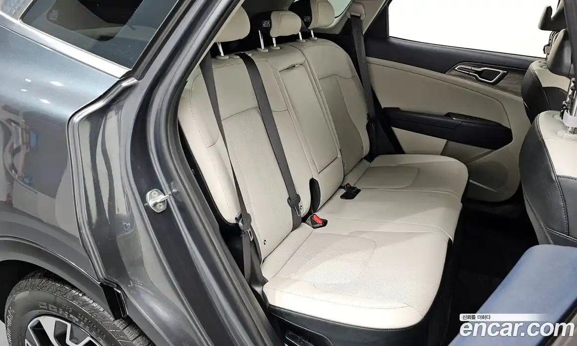 Kia Sportage 2022 1.6 Автомат в Москве № 19572, фото 8