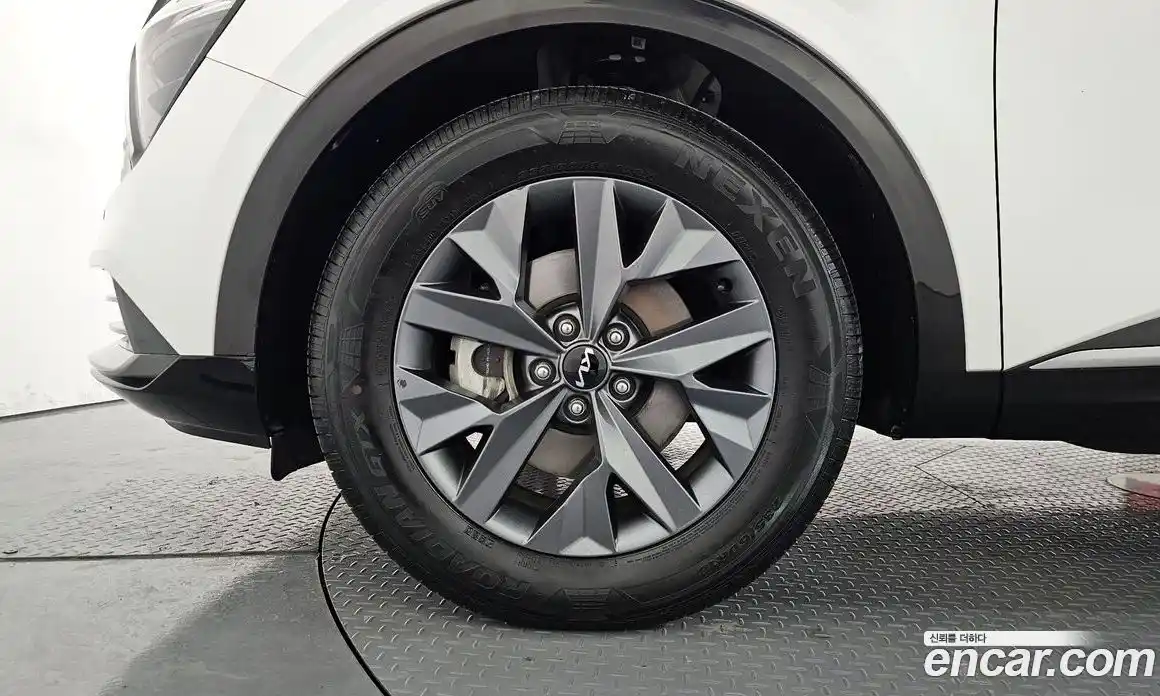 Kia Sportage 2022 1.6 Автомат в Москве № 19573, фото 8