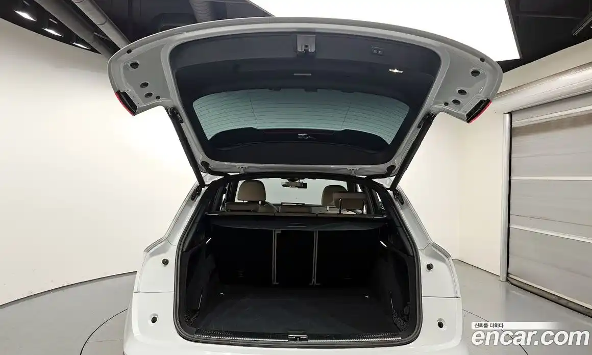 Audi Q5 2024 2.0 Автомат в Москве № 196035, фото 18