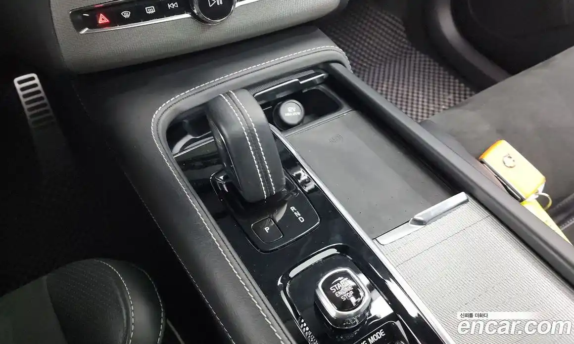 Volvo XC90 2021 2.0 Автомат в Москве № 197009, фото 13