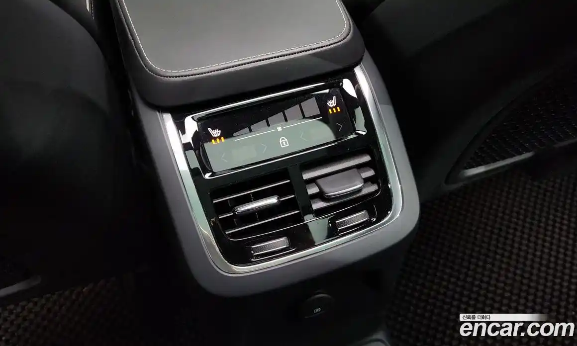 Volvo XC90 2021 2.0 Автомат в Москве № 197009, фото 20