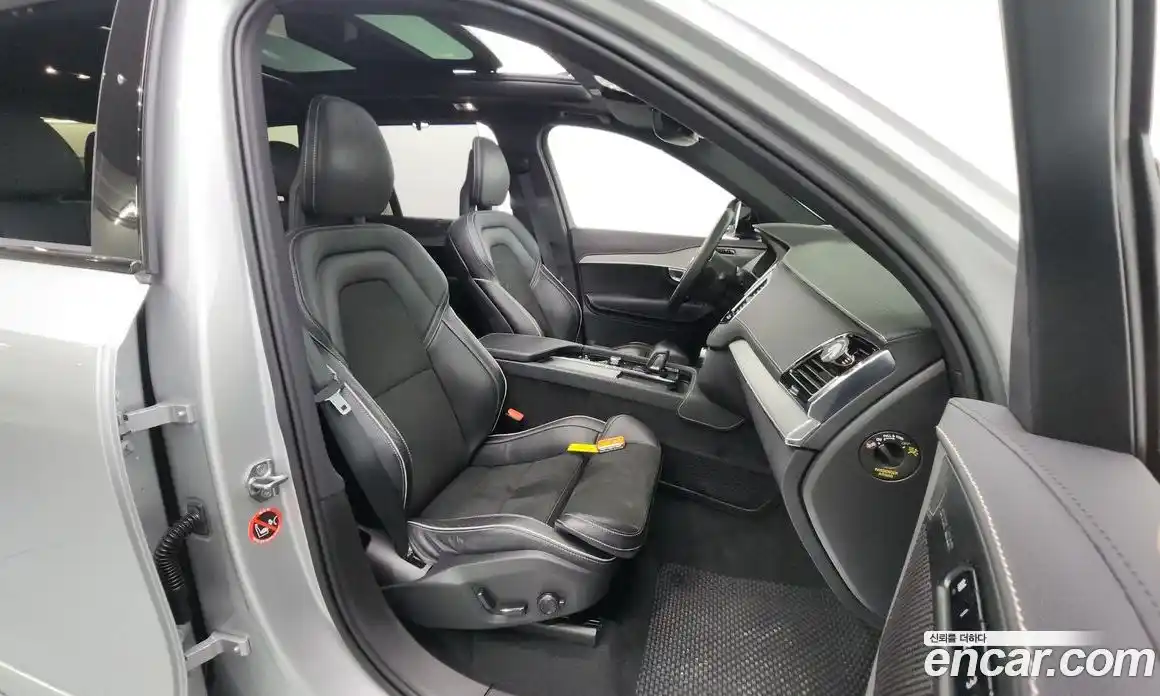 Volvo XC90 2021 2.0 Автомат в Москве № 197009, фото 5