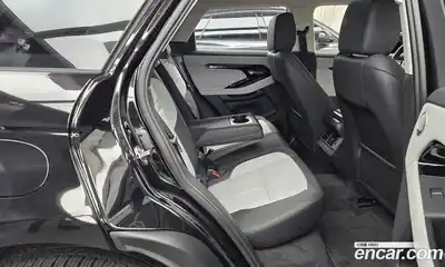 Land Rover Range-Rover Evoque 2025 2.0 Автомат в Москве № 198036, миниатюра 4