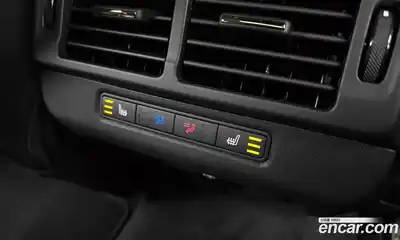 Land Rover Range-Rover Evoque 2025 2.0 Автомат в Москве № 198036, миниатюра 9