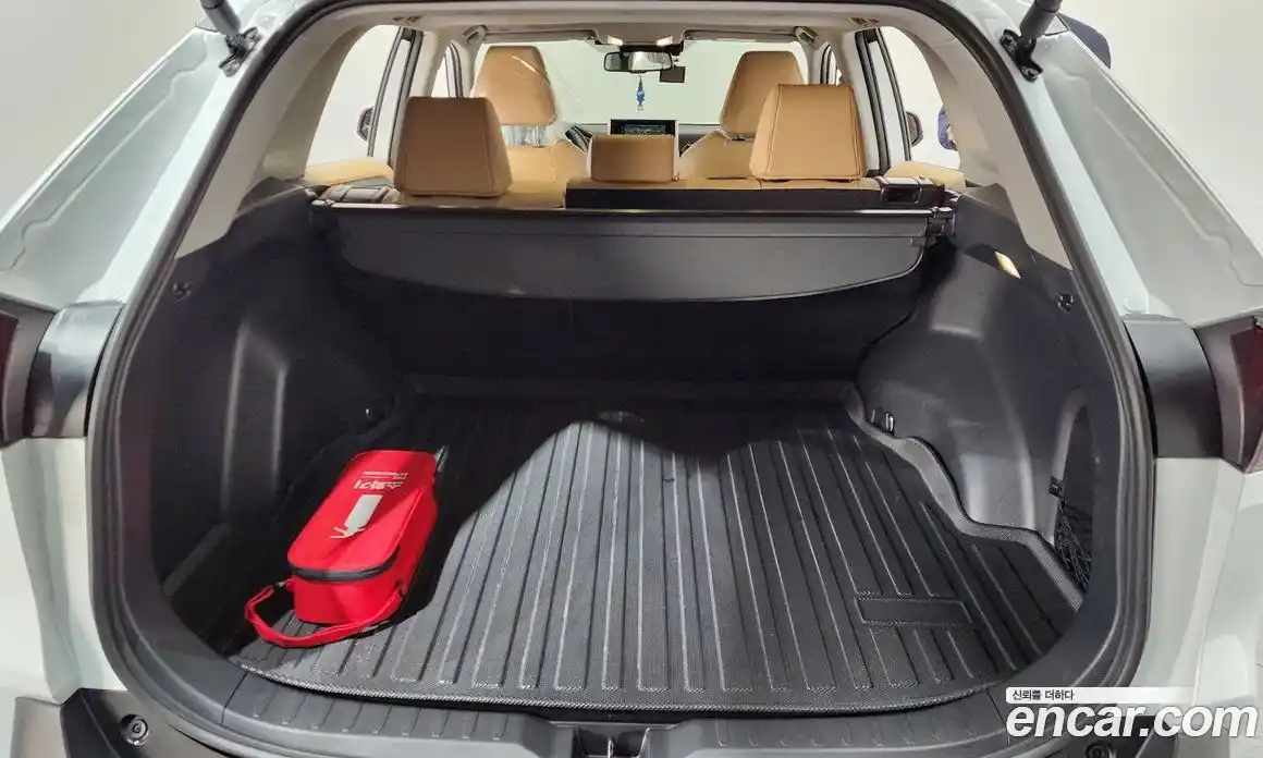 Toyota RAV4 2025 2.5 Автомат в Москве № 199530, фото 19