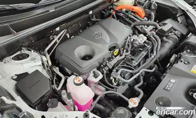 Toyota RAV4 2025 2.5 Автомат в Москве № 199530, миниатюра 3