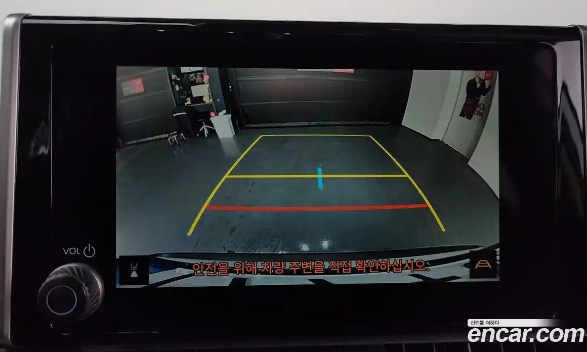 Toyota RAV4 2025 2.5 Автомат в Москве № 199530, фото 4