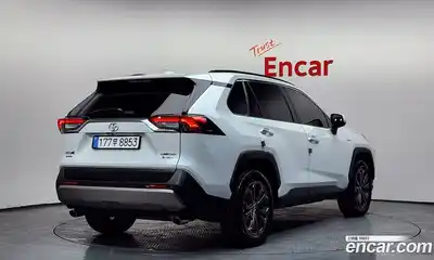 Toyota RAV4 2025 2.5 Автомат в Москве № 199530, миниатюра 8