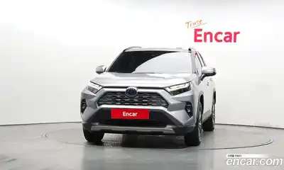 Toyota RAV4 2023 2.5 Автомат в Москве № 199561, миниатюра 7