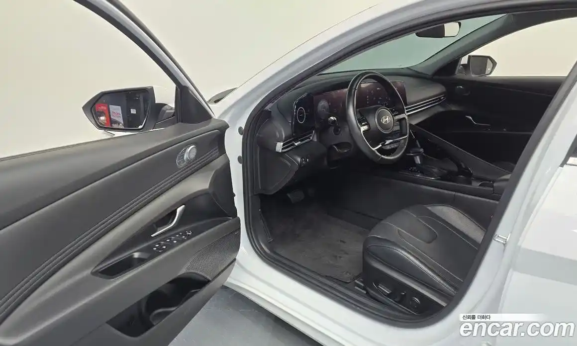 Hyundai Avante 2024 1.6 Автомат в Москве № 209580, фото 15