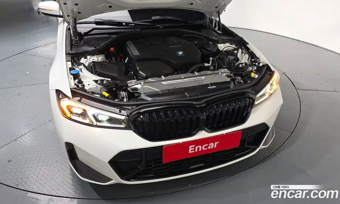 BMW 3-Series 2023 2.0 Автомат в Москве № 210635, фото 12