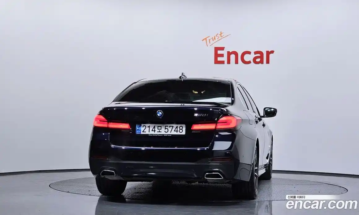 BMW 5-Series 2023 2.0 Автомат в Москве № 211014, фото 11