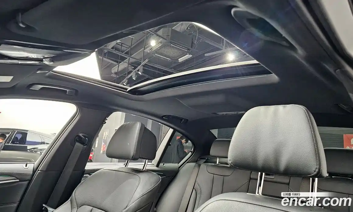 BMW 5-Series 2023 2.0 Автомат в Москве № 211014, фото 14