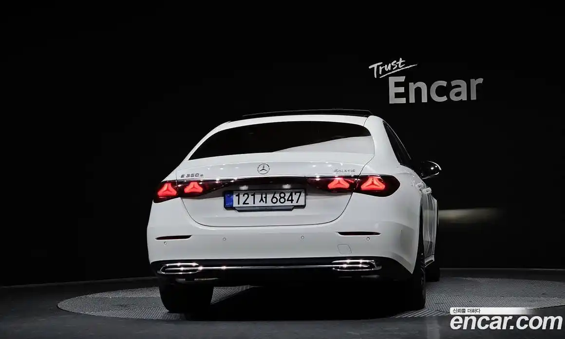 Mercedes-Benz E-Class 2025 2.0 Автомат в Москве № 211904, фото 11