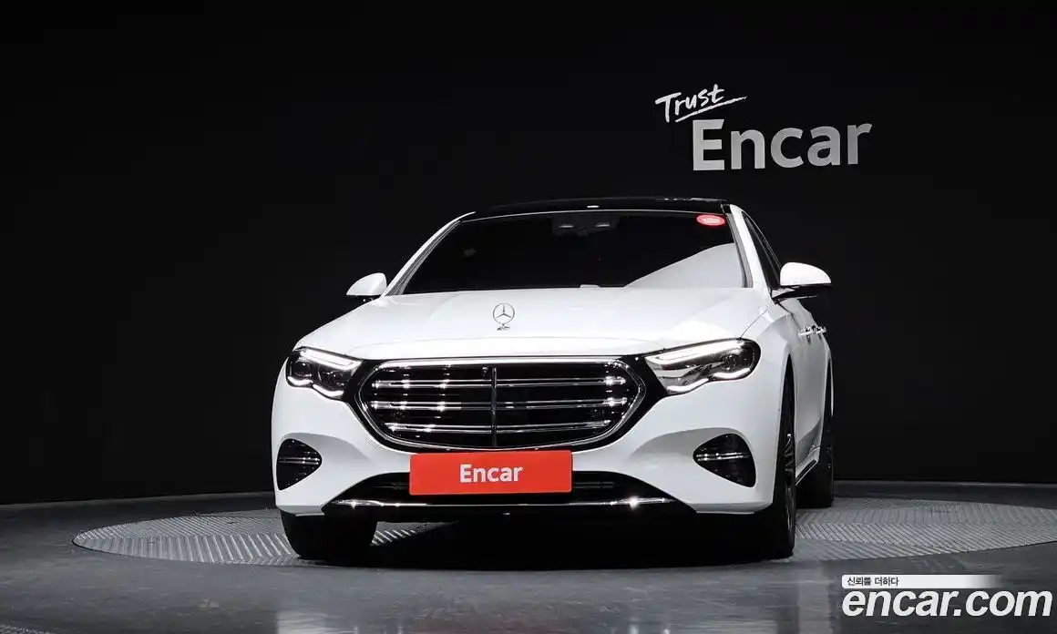 Mercedes-Benz E-Class 2025 2.0 Автомат в Москве № 211904, фото 14