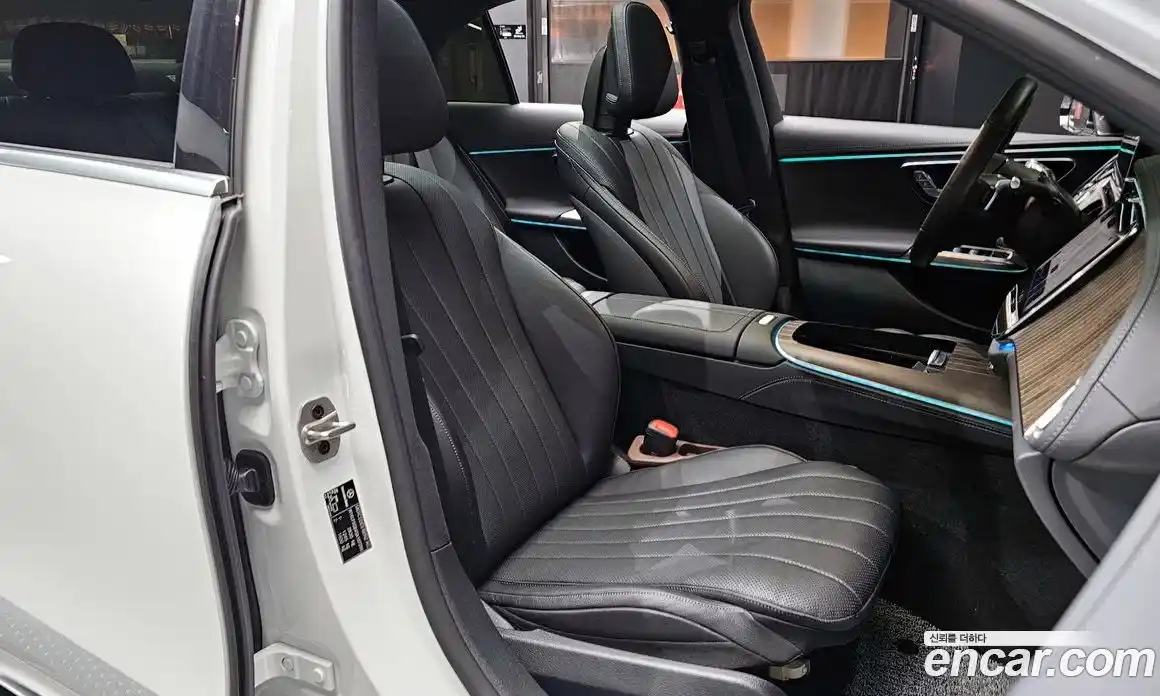 Mercedes-Benz E-Class 2025 2.0 Автомат в Москве № 211904, фото 18