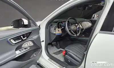 Mercedes-Benz E-Class 2025 2.0 Автомат в Москве № 211904, миниатюра 4