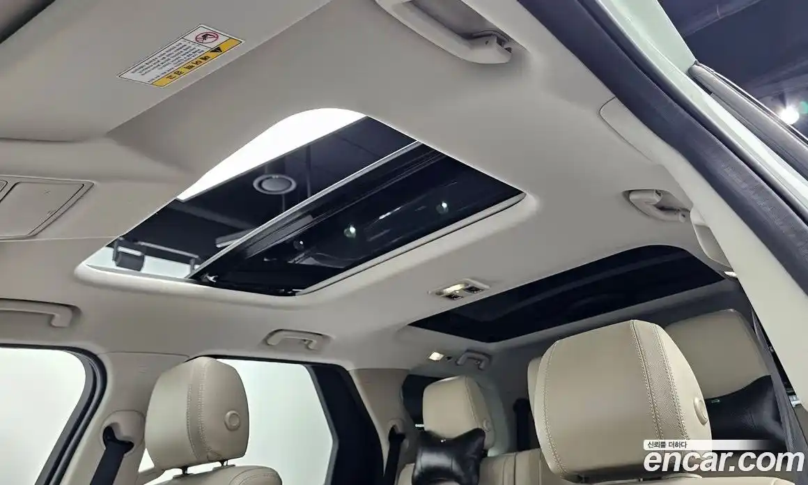 Land Rover Discovery 2019 2.0 Автомат в Москве № 213433, фото 18