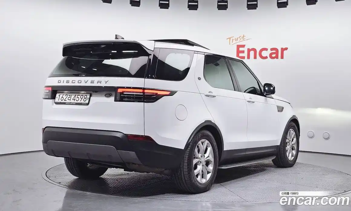 Land Rover Discovery 2019 2.0 Автомат в Москве № 213433, фото 19