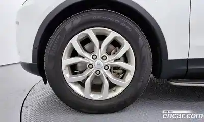 Land Rover Discovery 2019 2.0 Автомат в Москве № 213433, миниатюра 2