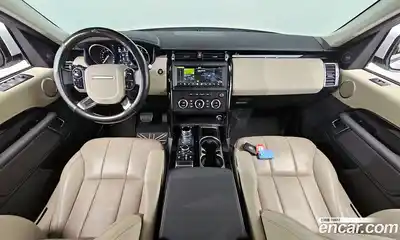 Land Rover Discovery 2019 2.0 Автомат в Москве № 213433, миниатюра 3