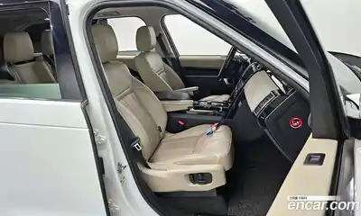 Land Rover Discovery 2019 2.0 Автомат в Москве № 213433, миниатюра 4