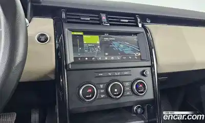 Land Rover Discovery 2019 2.0 Автомат в Москве № 213433, миниатюра 8