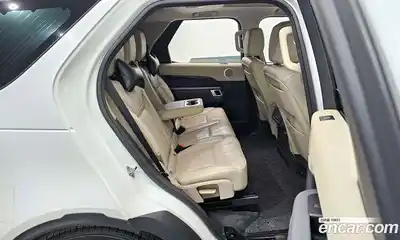 Land Rover Discovery 2019 2.0 Автомат в Москве № 213433, миниатюра 10