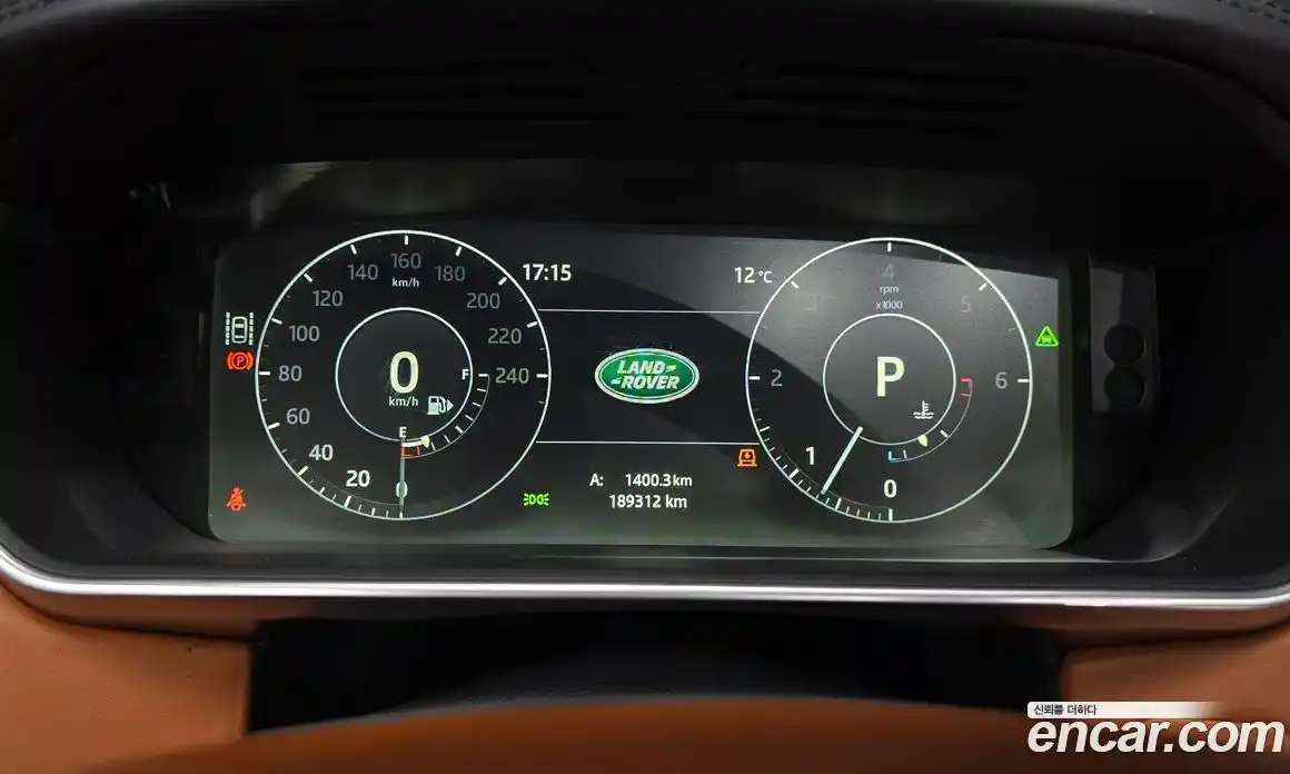 Land Rover Range-Rover 2017 4.4 Автомат в Москве № 213783, фото 18