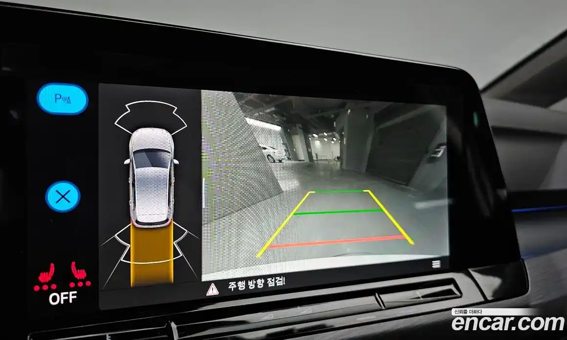 Volkswagen Golf 2022 2.0 Автомат в Москве № 215055, фото 14