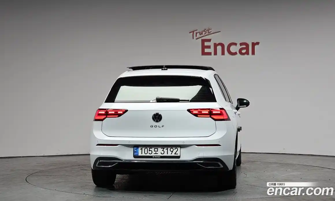 Volkswagen Golf 2022 2.0 Автомат в Москве № 215055, фото 20