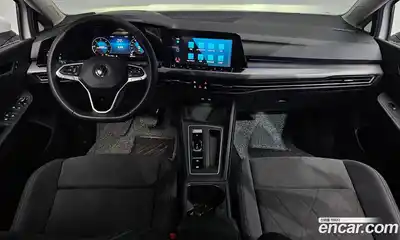 Volkswagen Golf 2022 2.0 Автомат в Москве № 215055, миниатюра 2