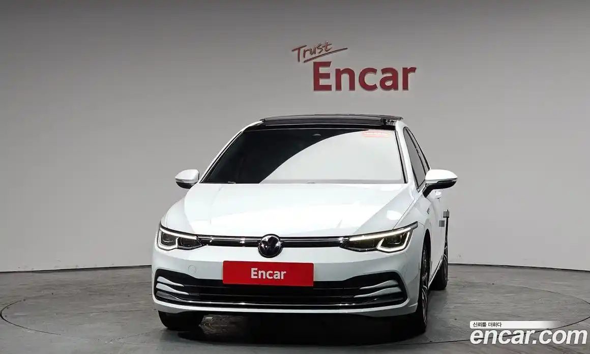 Volkswagen Golf 2022 2.0 Автомат в Москве № 215055, фото 5