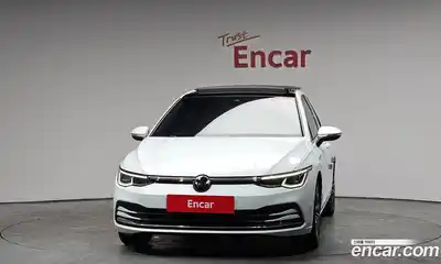 Volkswagen Golf 2022 2.0 Автомат в Москве № 215055, миниатюра 5