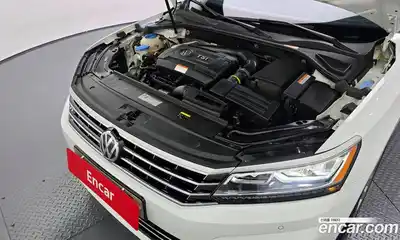 Volkswagen Passat 2016 1.8 Автомат в Москве № 215089, миниатюра 11