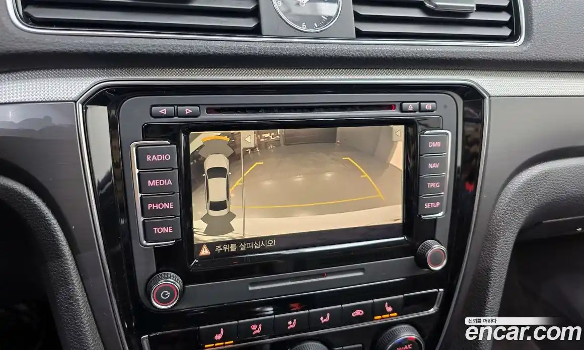 Volkswagen Passat 2016 1.8 Автомат в Москве № 215089, фото 7